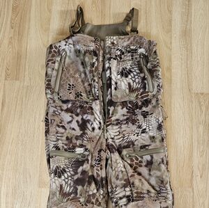 Men's insulated Kryptek bibs